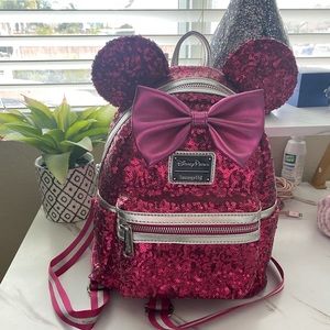 Minnie Mouse sequin backpack